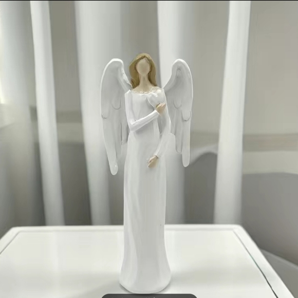 Angel of love/heartbreak Figure - Picture 1 of 4